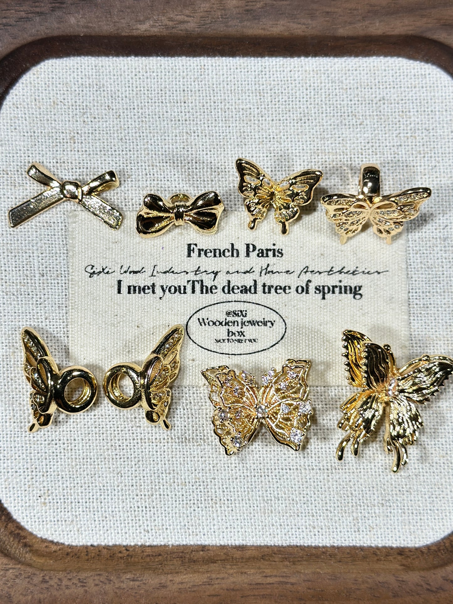 Light gold butterfly spacer