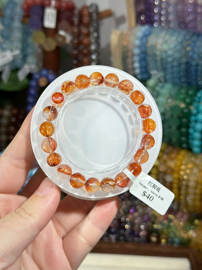 Red Gum Flower Crystal 9mm+