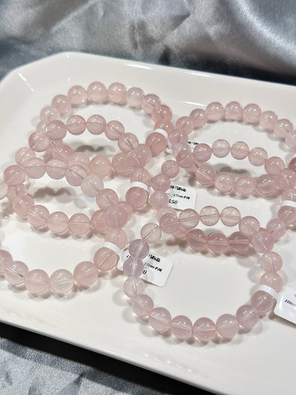 Water-transparent horse pink crystal