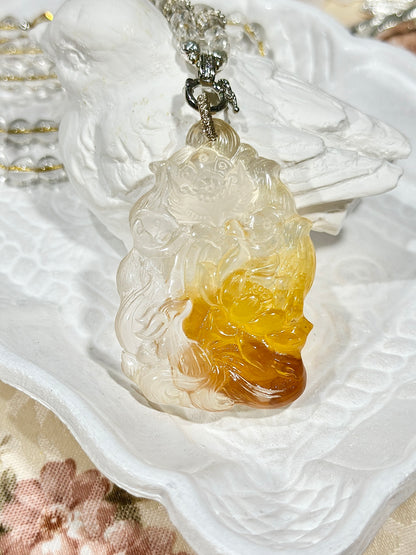 Yellow glue flower engraved fox brand necklace