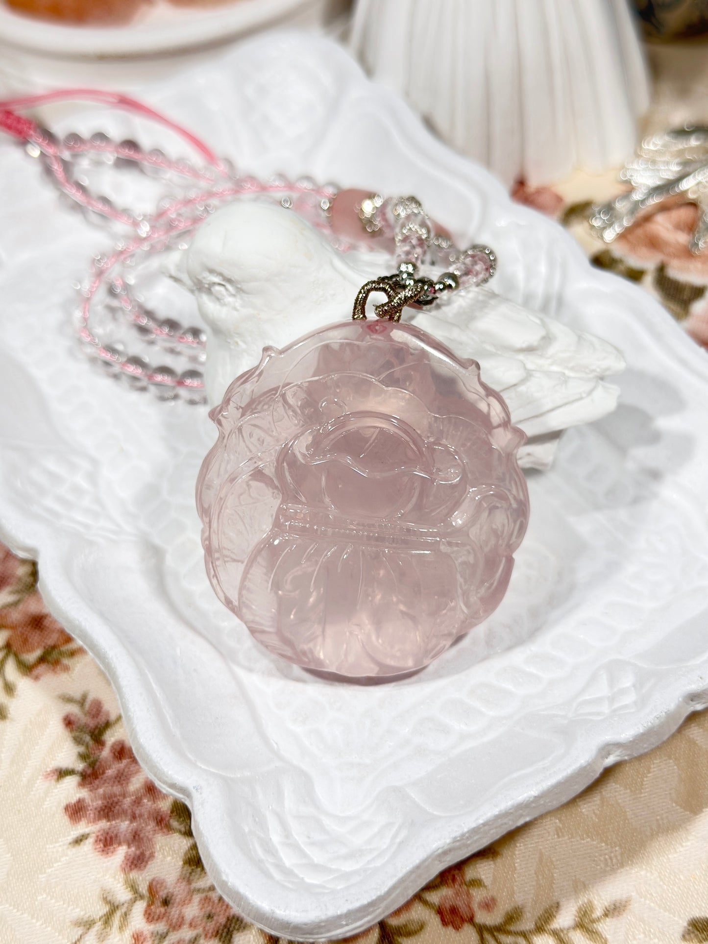 Pink quartz fox necklace