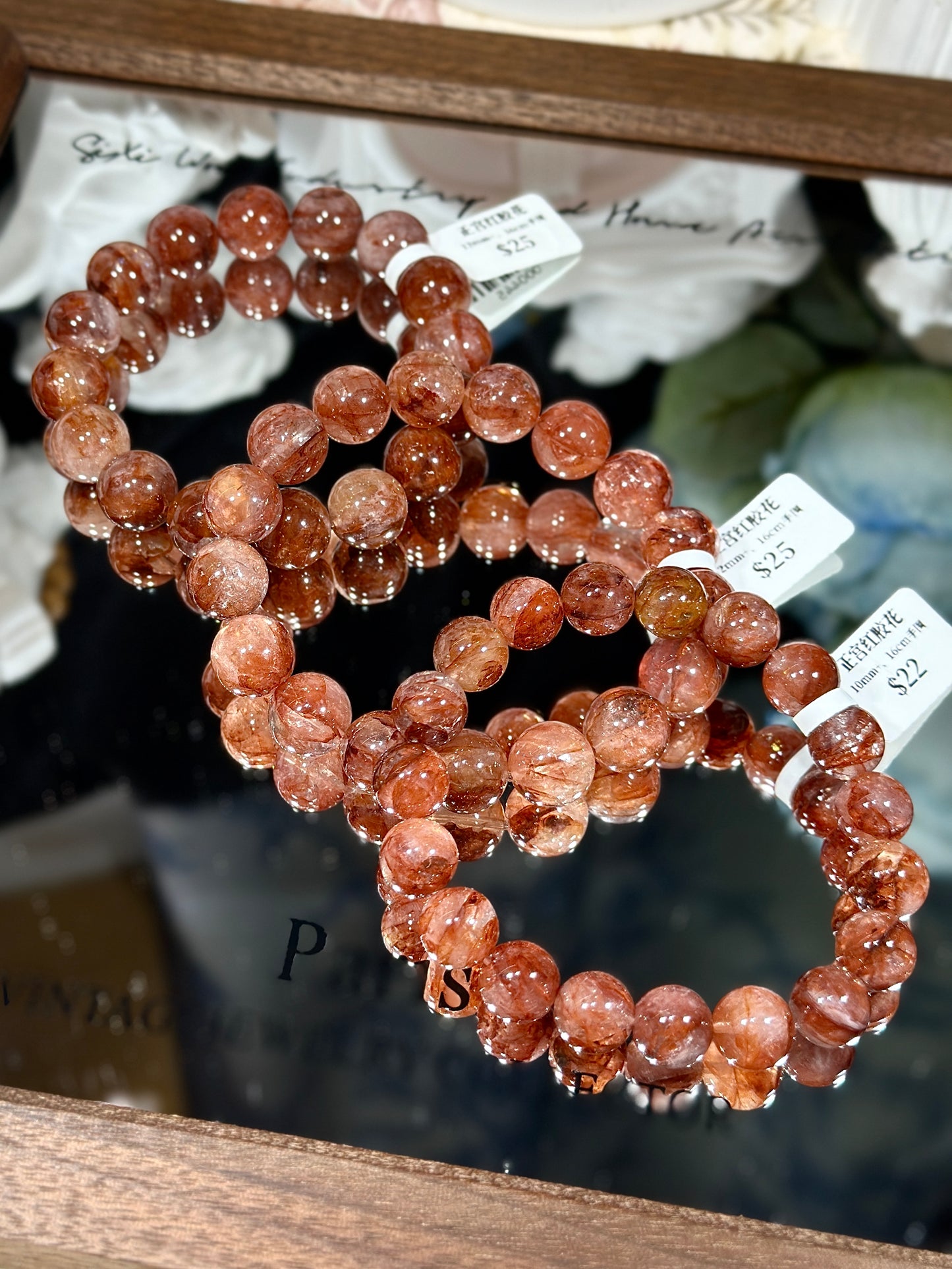 Zhenggong Red Gum Flower Crystal