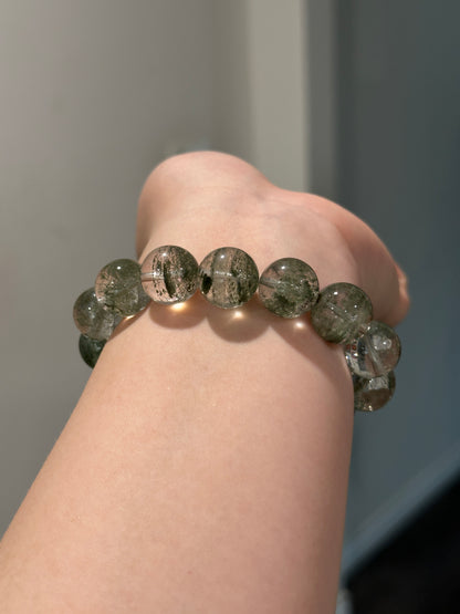 Pure Sands Green Ghost