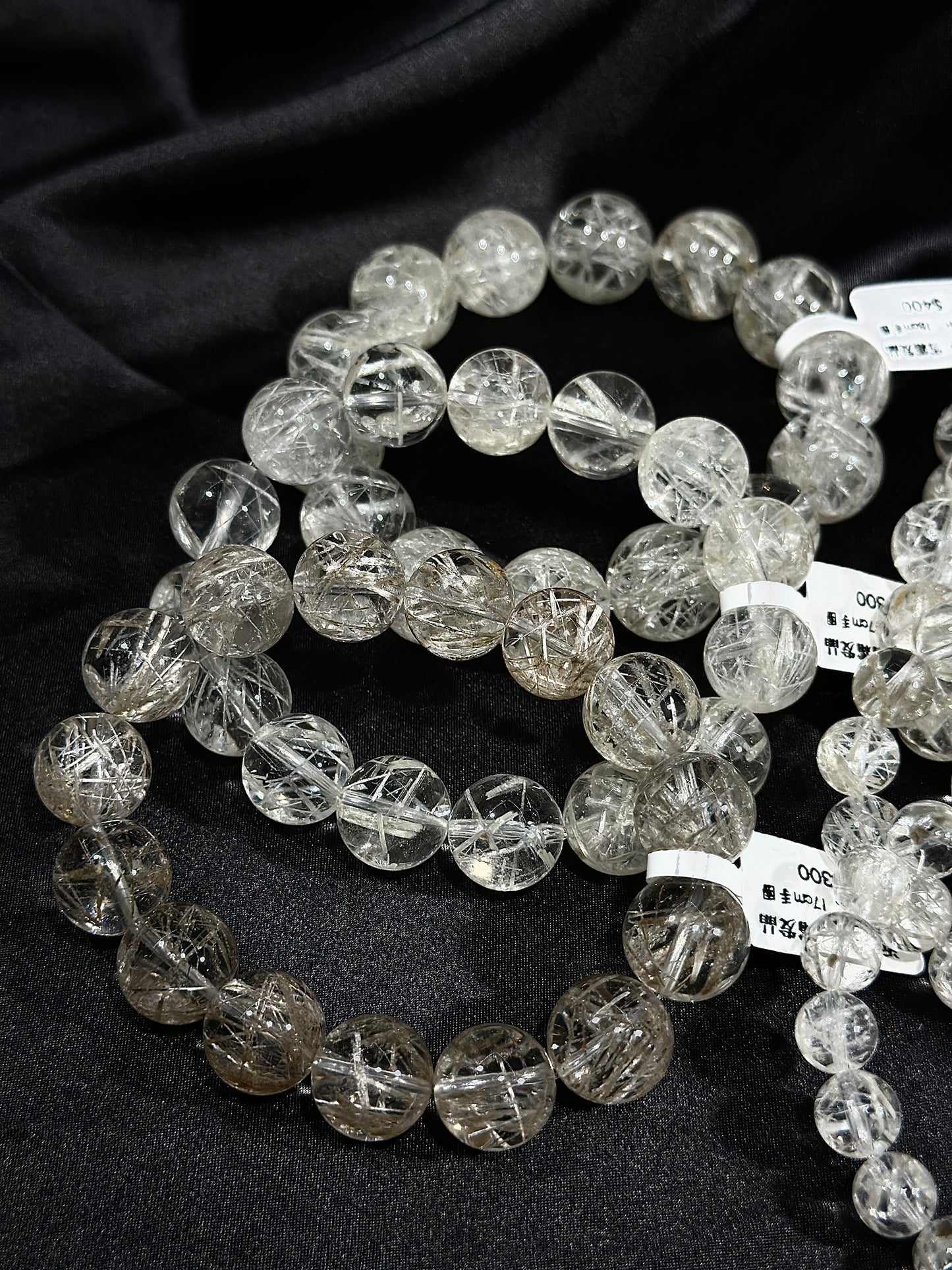 近净体雪霜发晶