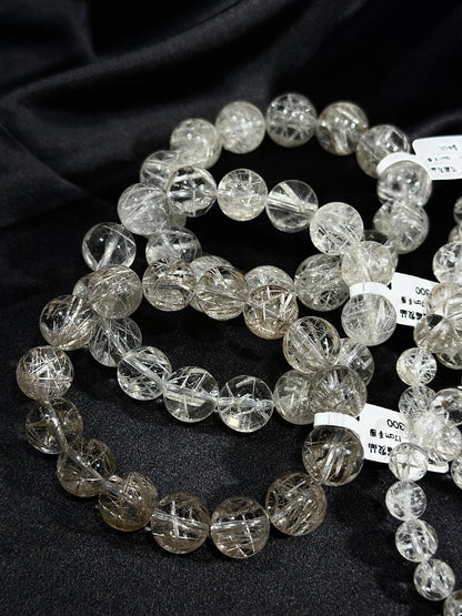 近净体雪霜发晶