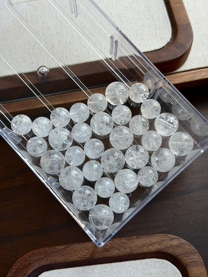 Full Blizzard White Azer Single Bead