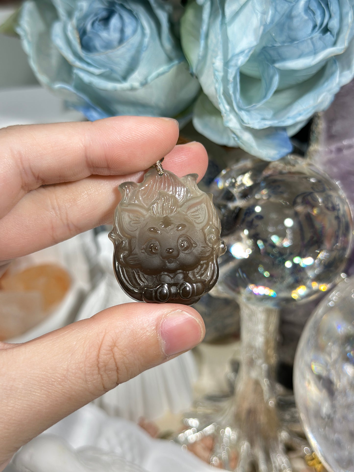 Tea crystal fox necklace