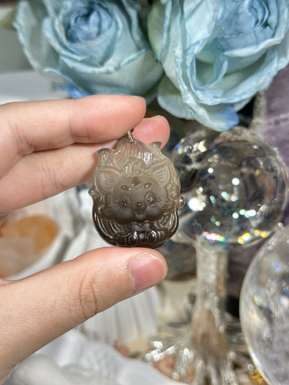 Tea crystal fox necklace