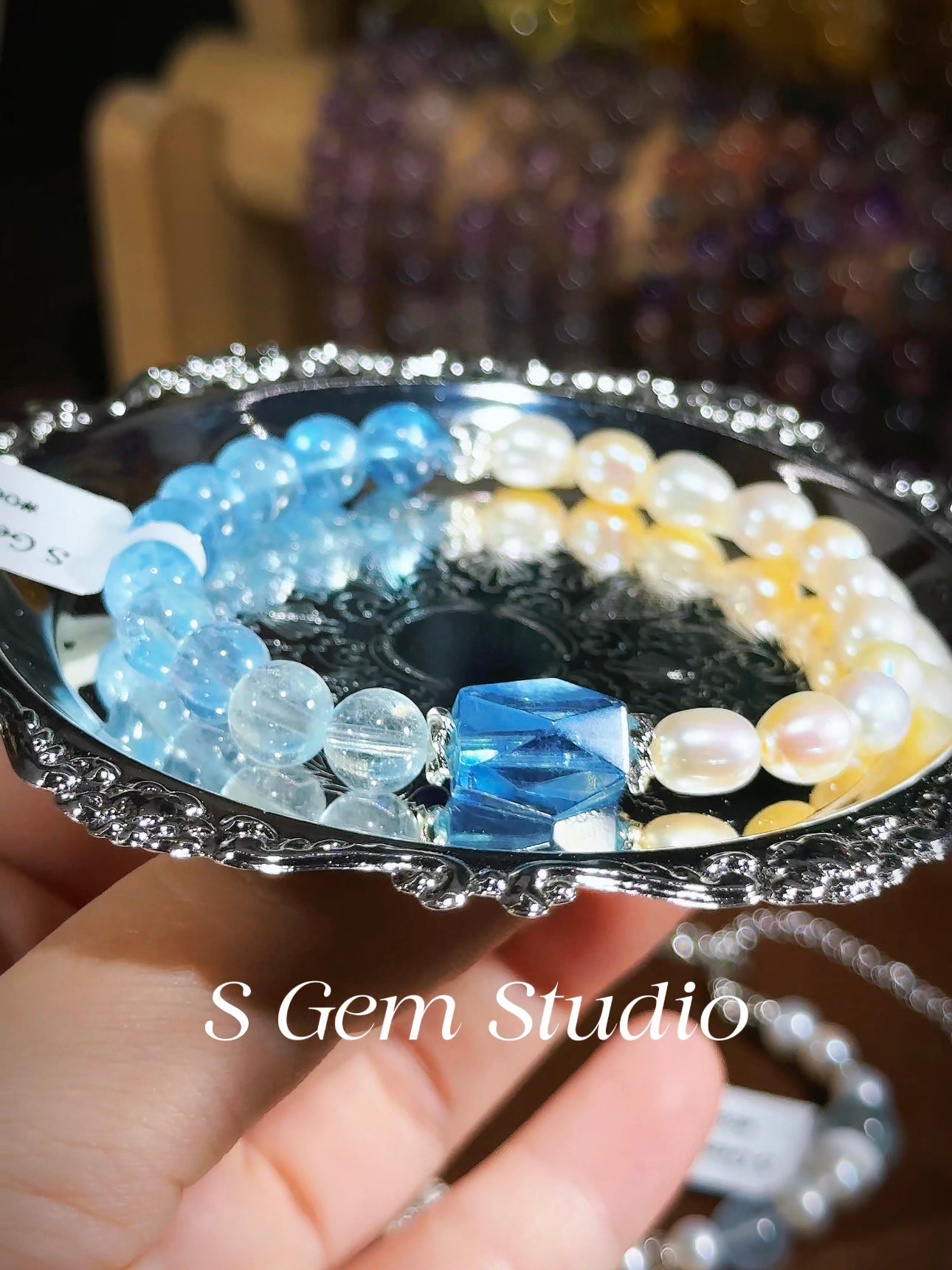 Aquamarine Pearl Design