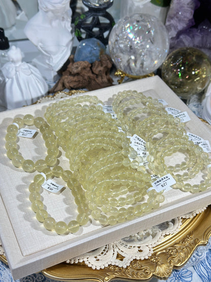 Pure milk lemon citrine