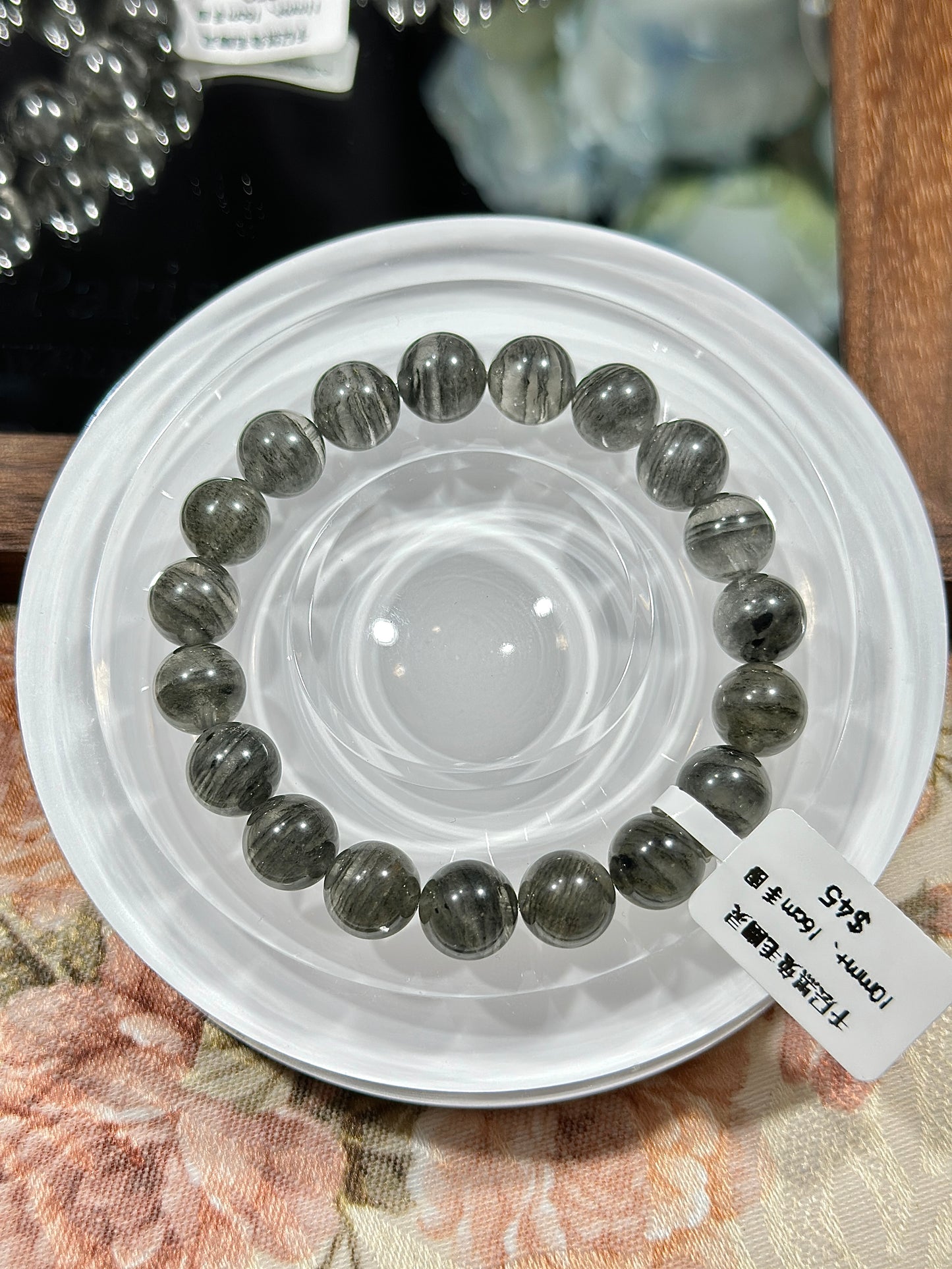 Thousand-layer black rabbit fur ghost