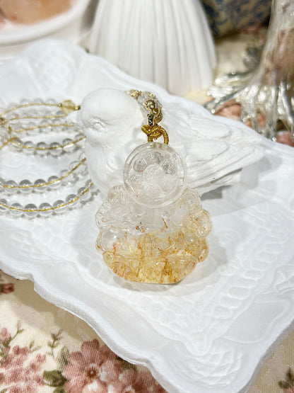 Yellow glue flower carved yellow god of wealth pendant necklace