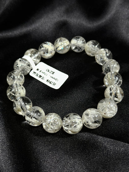 近净体雪霜发晶