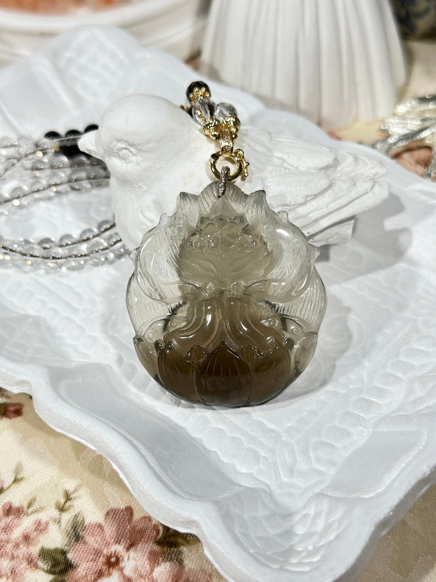 Tea crystal fox necklace