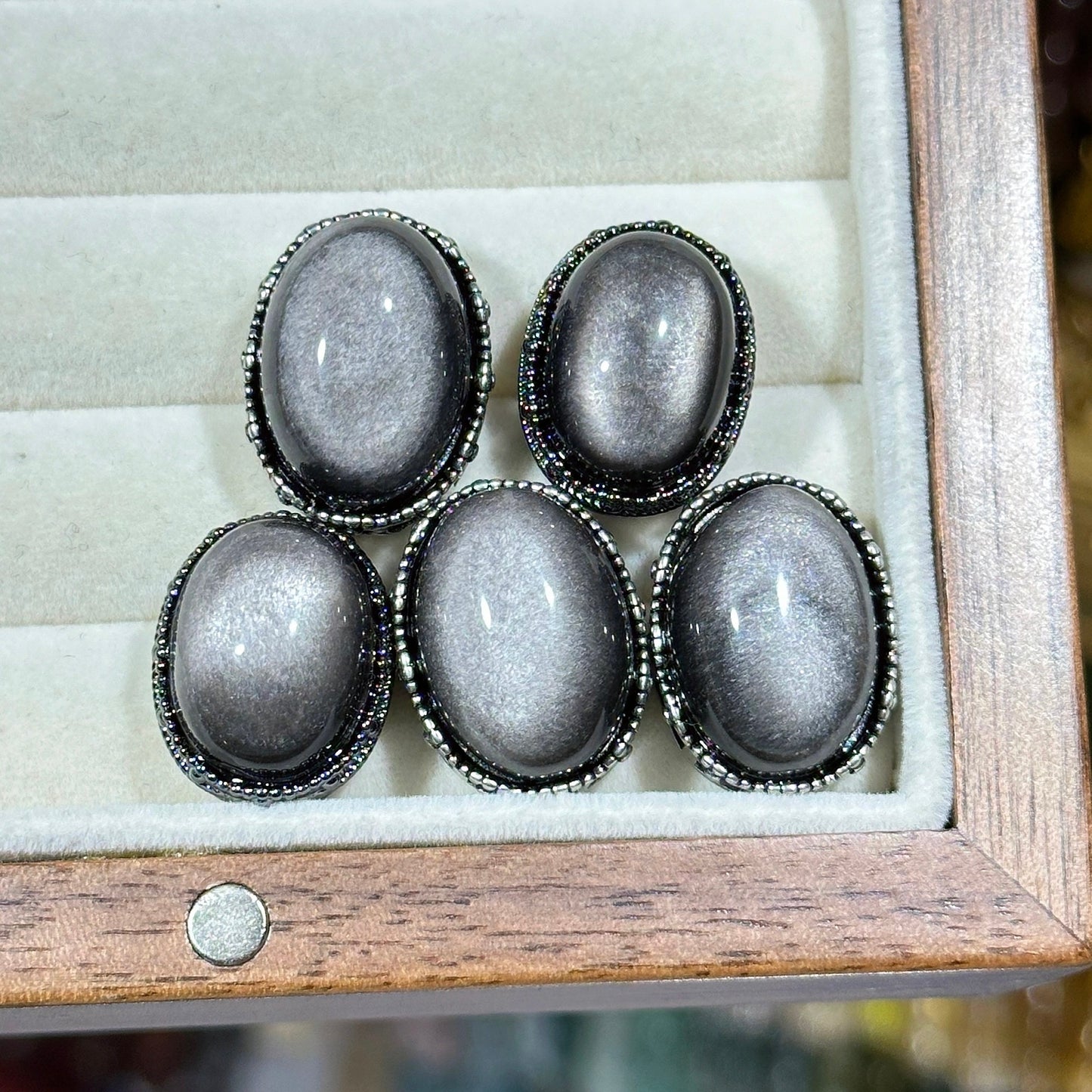 Silver Obsidian Oval Magic Box
