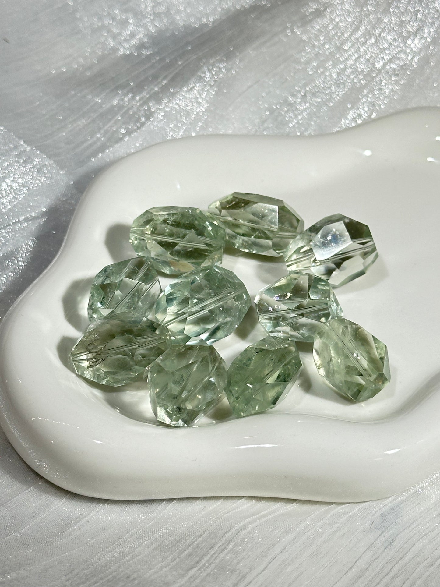 Green crystal shape