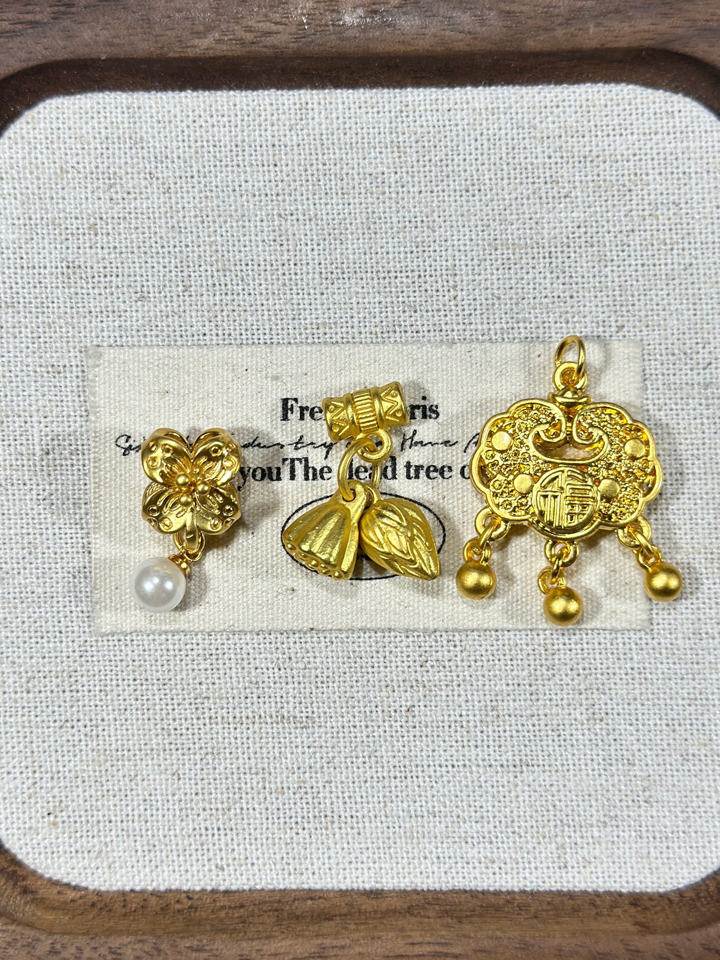 Ancient gold drip accessories