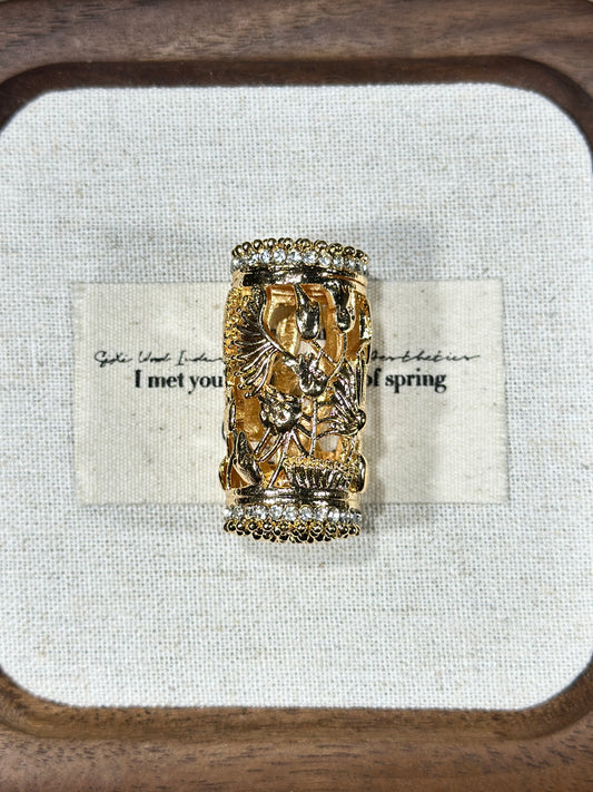 Light gold heavy barrel beads