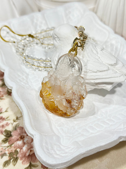 Yellow glue flower carved yellow god of wealth pendant necklace