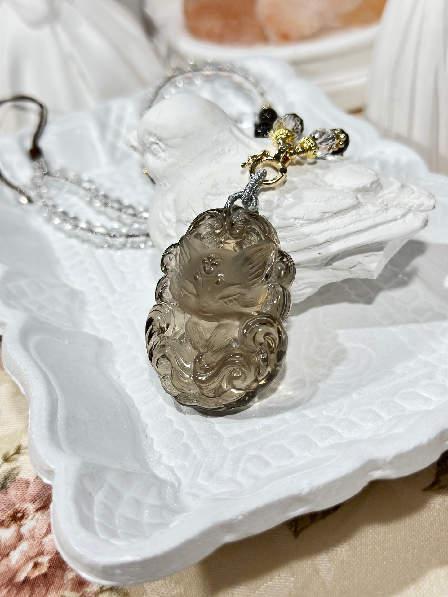 Tea crystal fox necklace