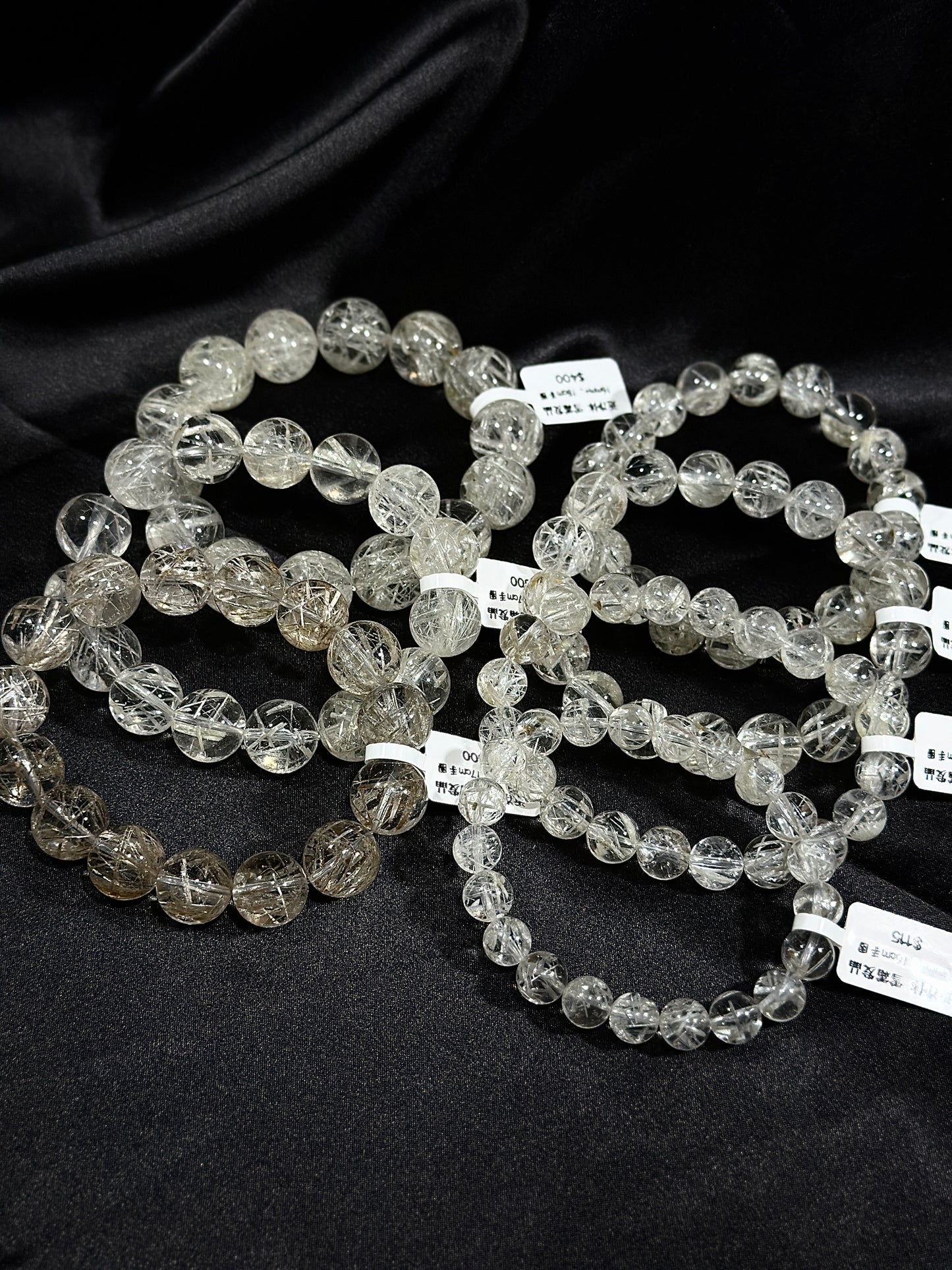 近净体雪霜发晶