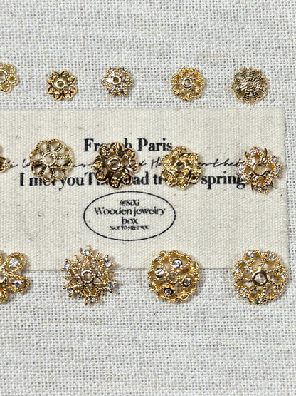 Light gold torus spacer accessories