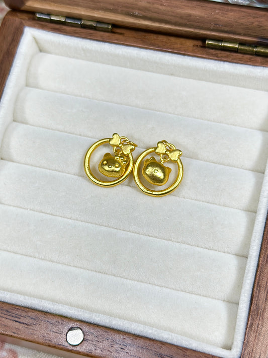 Gold Hello Kitty Round Plate Trickle