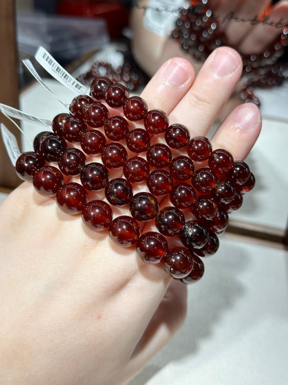 Orange-red garnet