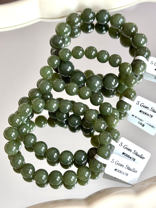 Lake Green Hetian Jade
