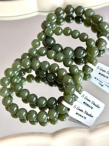 Lake Green Hetian Jade